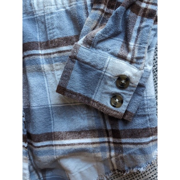Blu Pepper Women's L Blue White Plaid Button-Up Long Sleeve Collarless Frayed - Picture 8 of 12